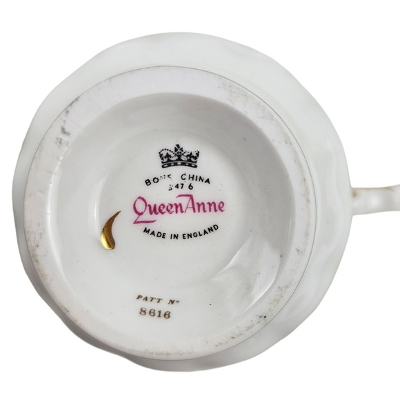 Royal China Queen Anne Teacup and Saucer Yellow Rose Floral Gold Trim England - Picture 7 of 8